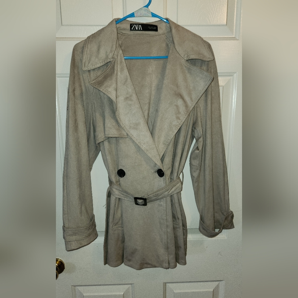 ZARA TRENCH COAT!! - Picture 1 of 7